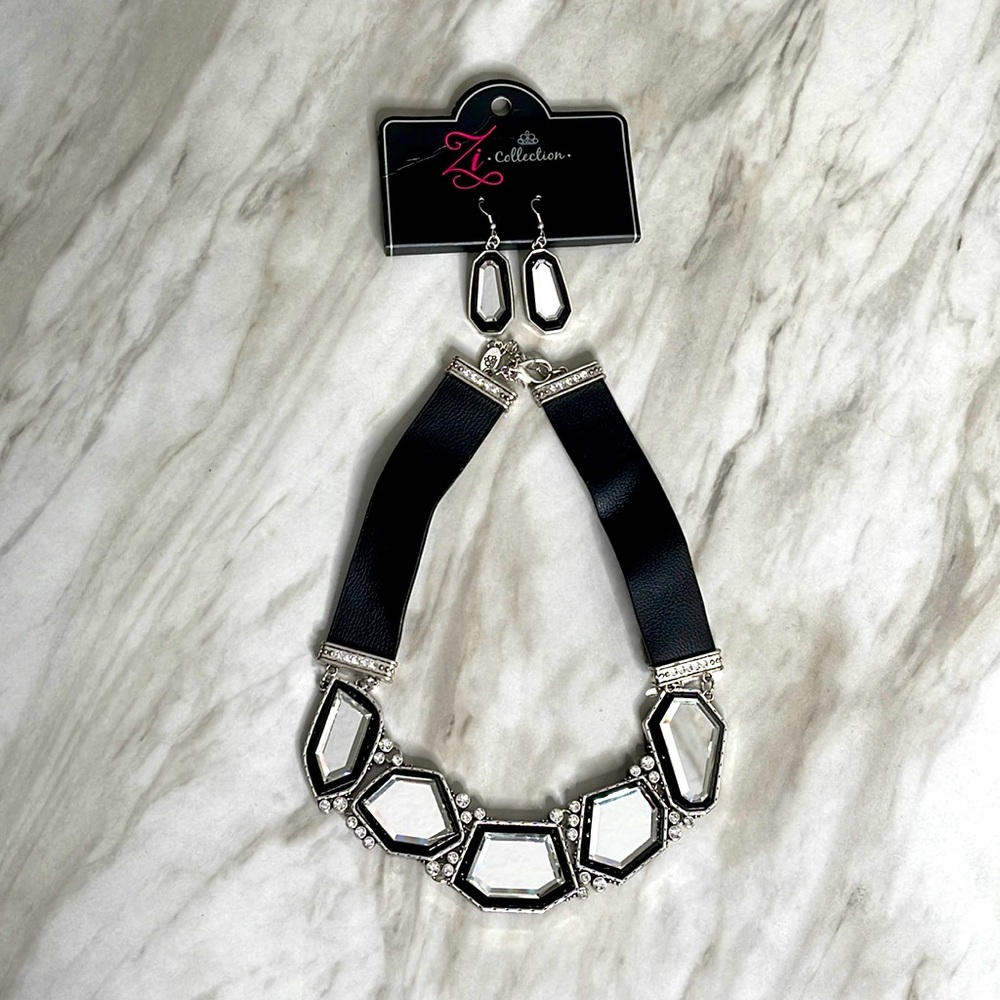 Paparazzi Rivalry Zi Collection Necklace and Earrings